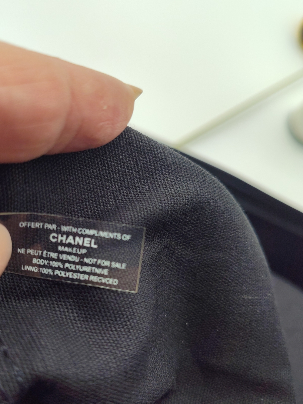 CHANEL Makeup Drawstring Canvas Backpack Black CC Logo Travel Gym Bag 16.5x12.5 - Picture 4 of 7